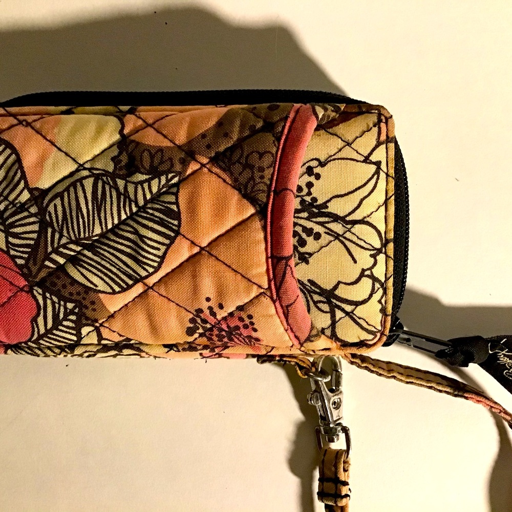 Vera Bradley Card Wristlet - Picture 5 of 7